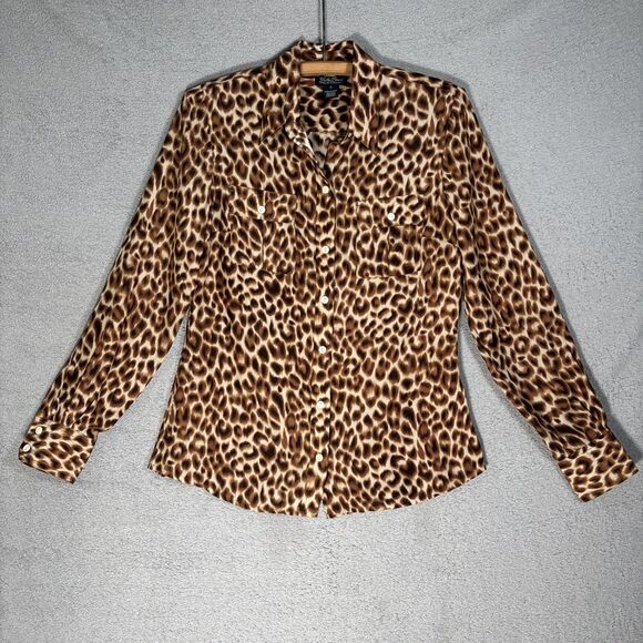 Lucky Brand Top Women’s Size S Leopard Print 100% Silk Button Up Chic Animal AOP - Picture 1 of 16